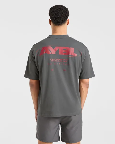 Orbit Oversized T Shirt Charcoal/Rood