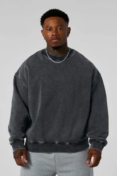 Elevated Essentials Crewneck