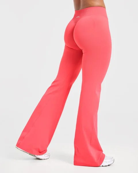 Enhance Seamless Flared Leggings – Summer Coral