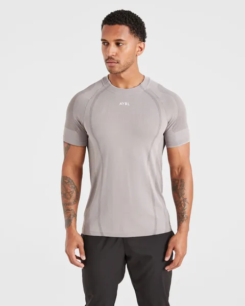 Attain Seamless T Shirt – Woodland Fog