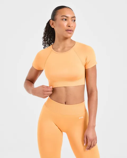 Adapt Seamless Crop Top
