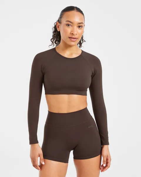 Staple Long Sleeve Crop Top – Coffee
