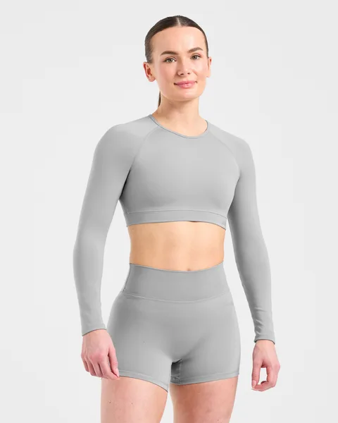 Staple Long Sleeve Crop Top –