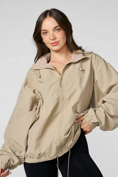 W5194 Motion Windbreaker