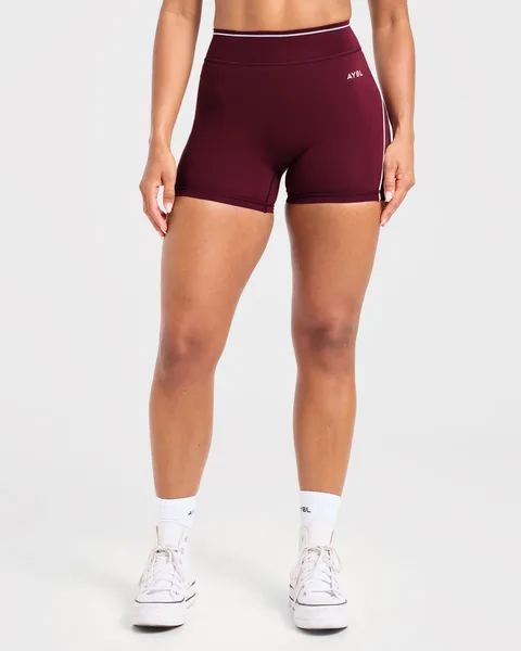 Form Shorts – Deep Mulberry