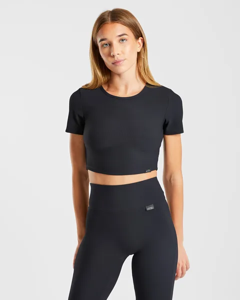 Sculpt Ribbed Crop Top –
